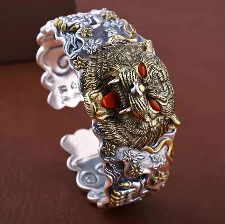 Chinese Tiger Head Bracelet - Bold Metal Design